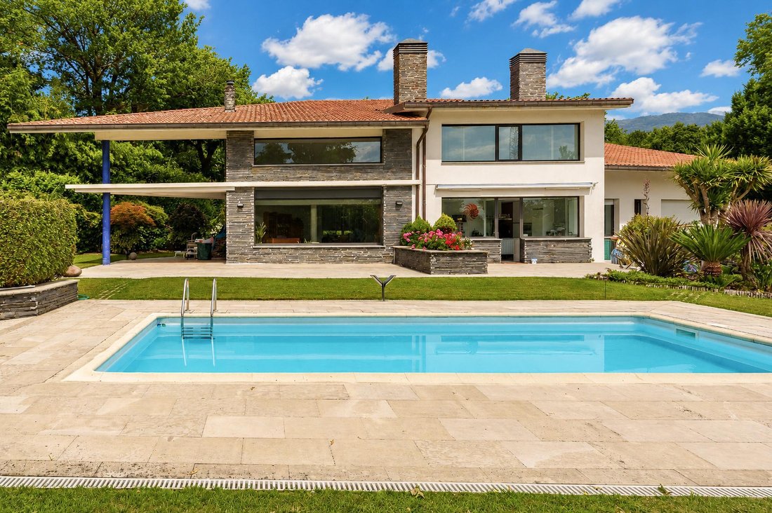 Villa in Irun, Basque Country, Spain 3 - 16988008