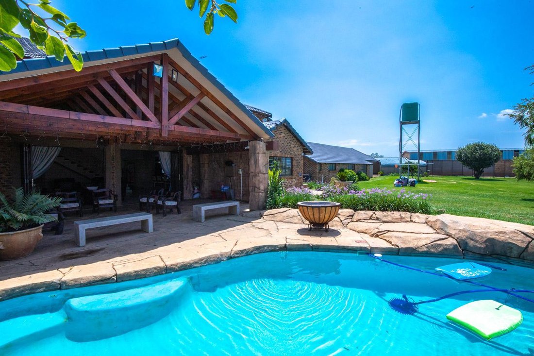 Farm Ranch in Hartzenbergfontein AH, Vaal Marina, South Africa 2 - 14735517