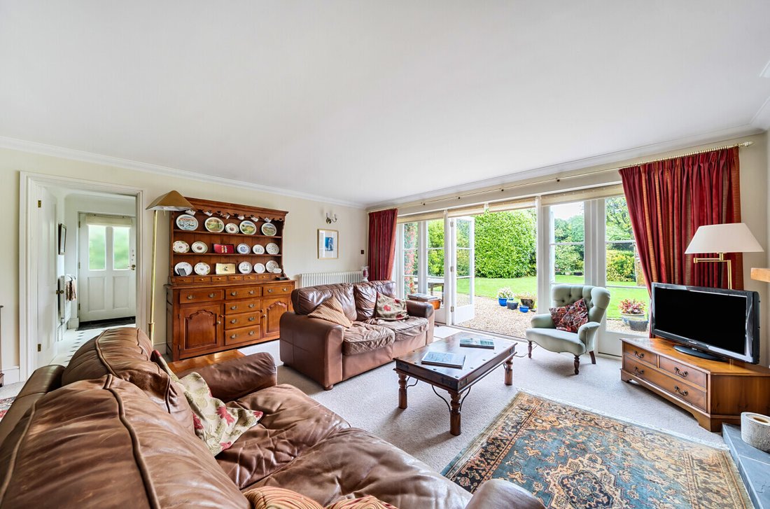 House in New Forest, Lyndhurst, England 3 - 18320889