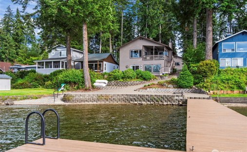 House in Grapeview, Washington, United States 1