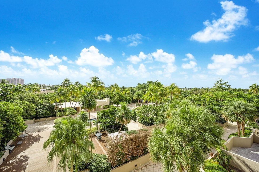 Condo in Key Biscayne, Florida, United States 2 - 18321781