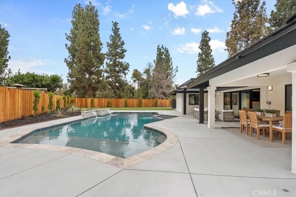 House in Fullerton, California, United States 3 - 18321946
