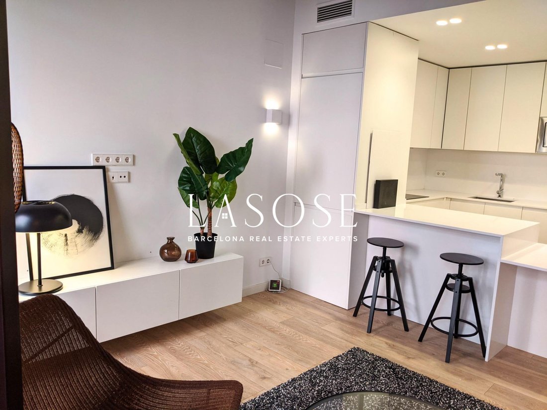 Apartment in Ciutat Vella, Barcelona, Spain 4 - 18320121