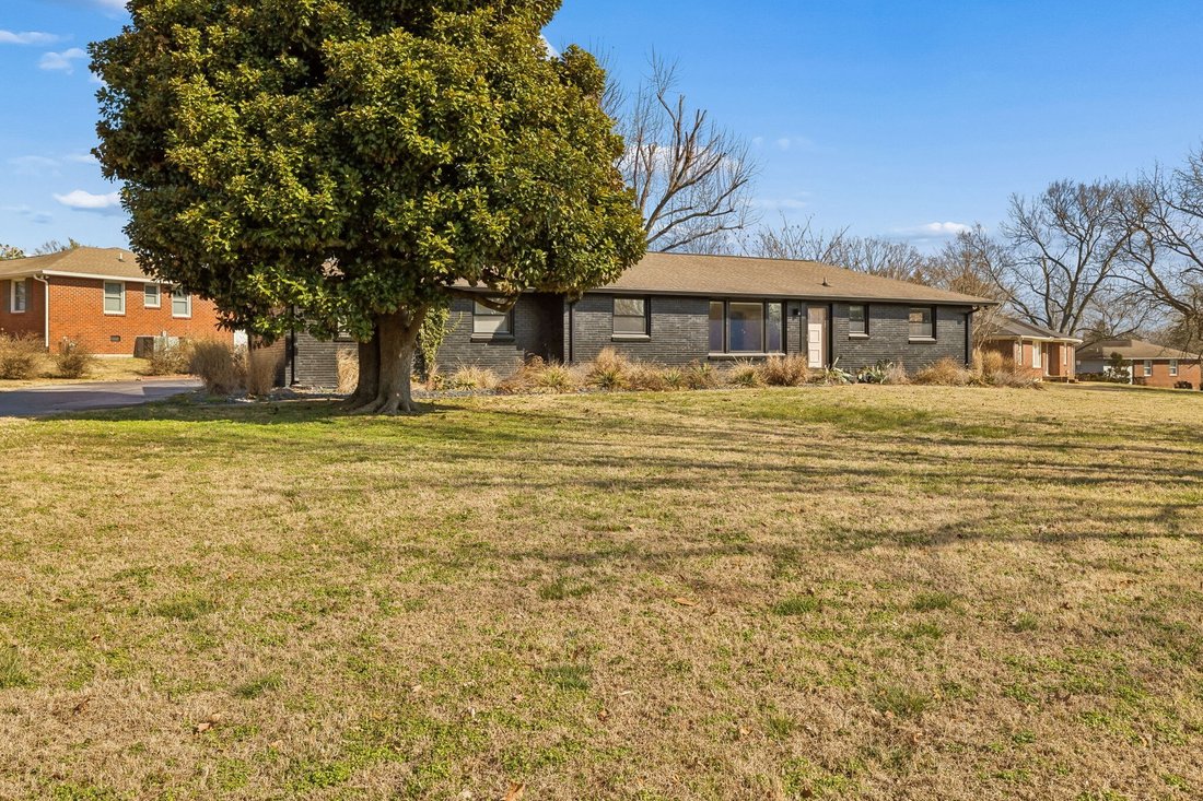 House in Nashville, Tennessee, United States 4 - 18322132