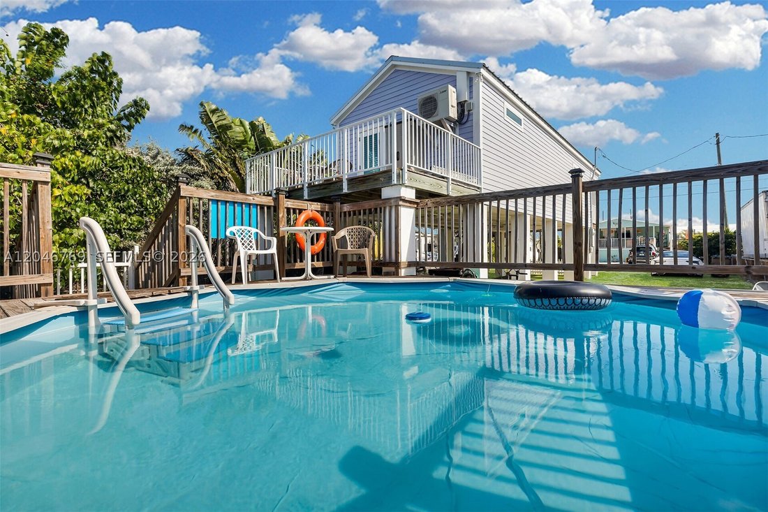 House in Marathon, Florida, United States 1 - 18321827
