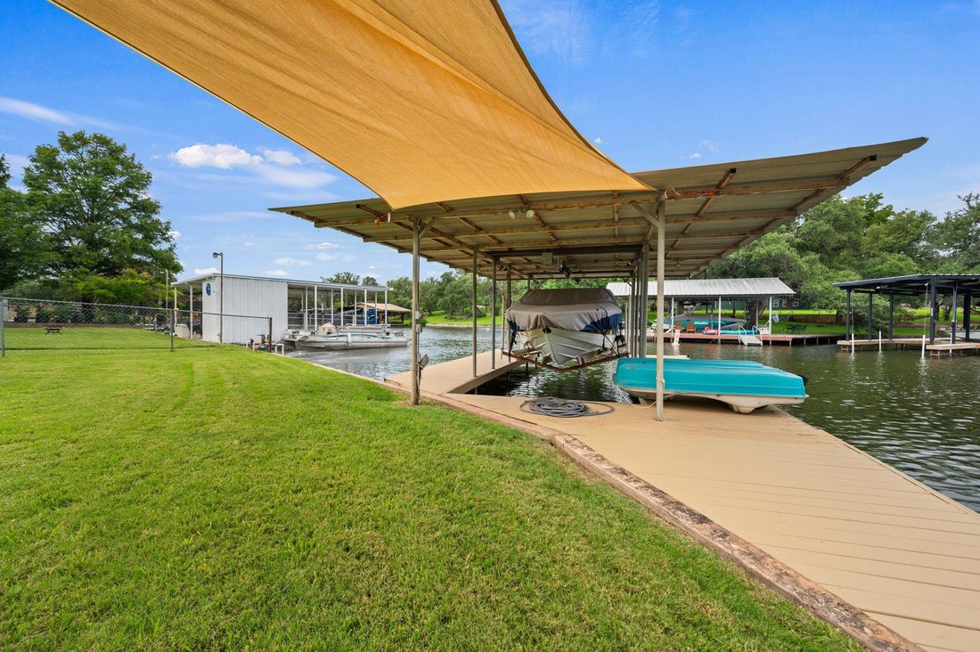 House in Kingsland, Texas, United States 4 - 18321658