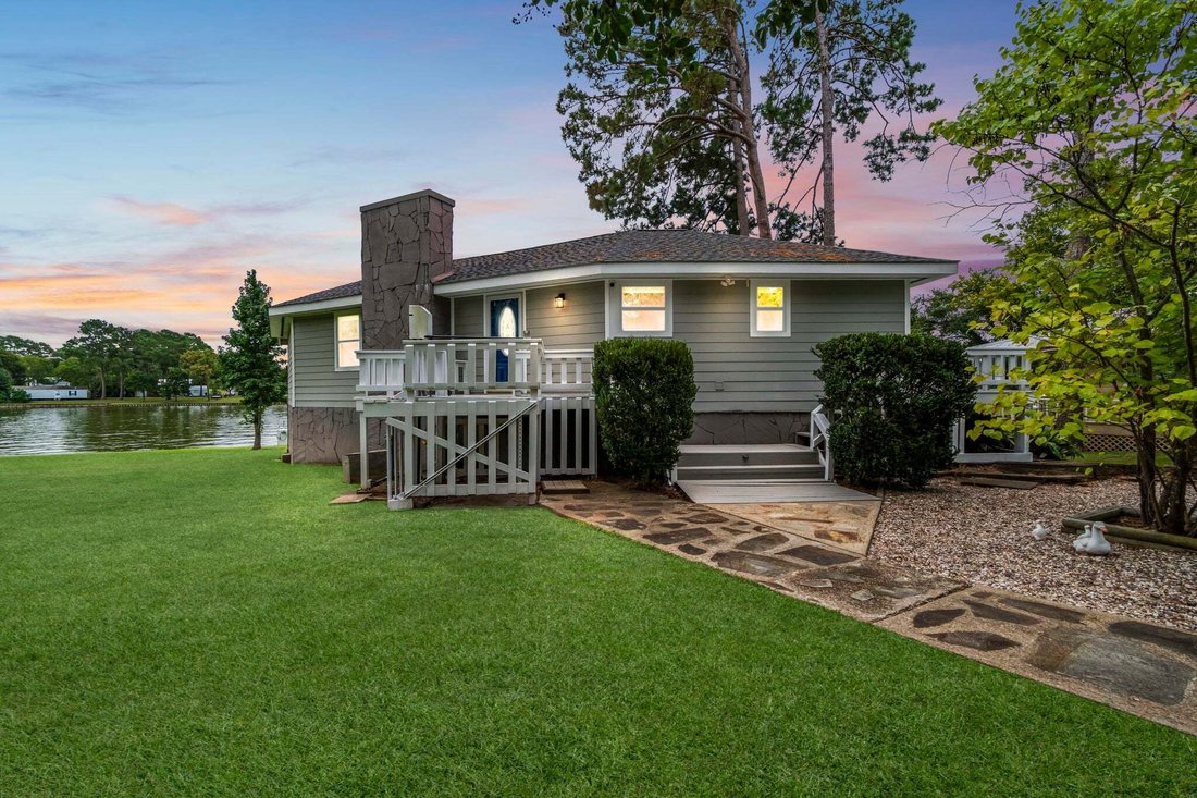 House in Willis, Texas, United States 2 - 18323119