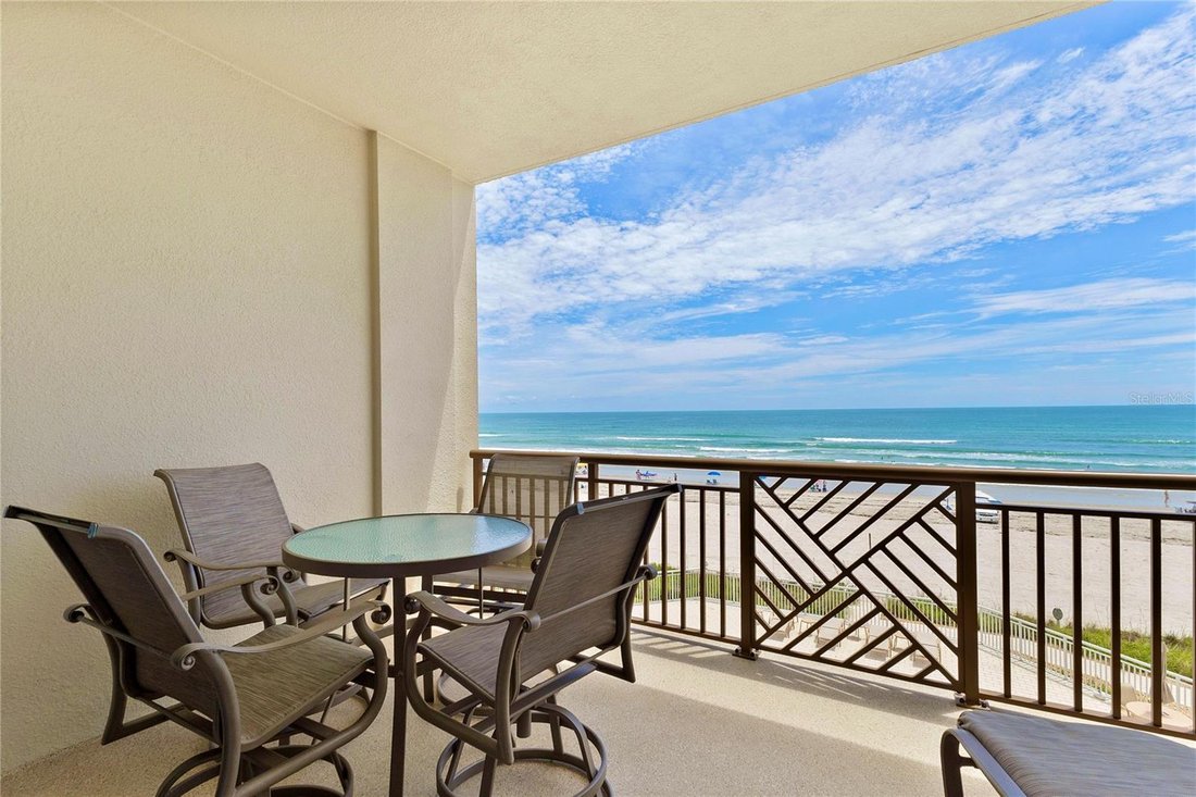 Condo in New Smyrna Beach, Florida, United States 3 - 18321132