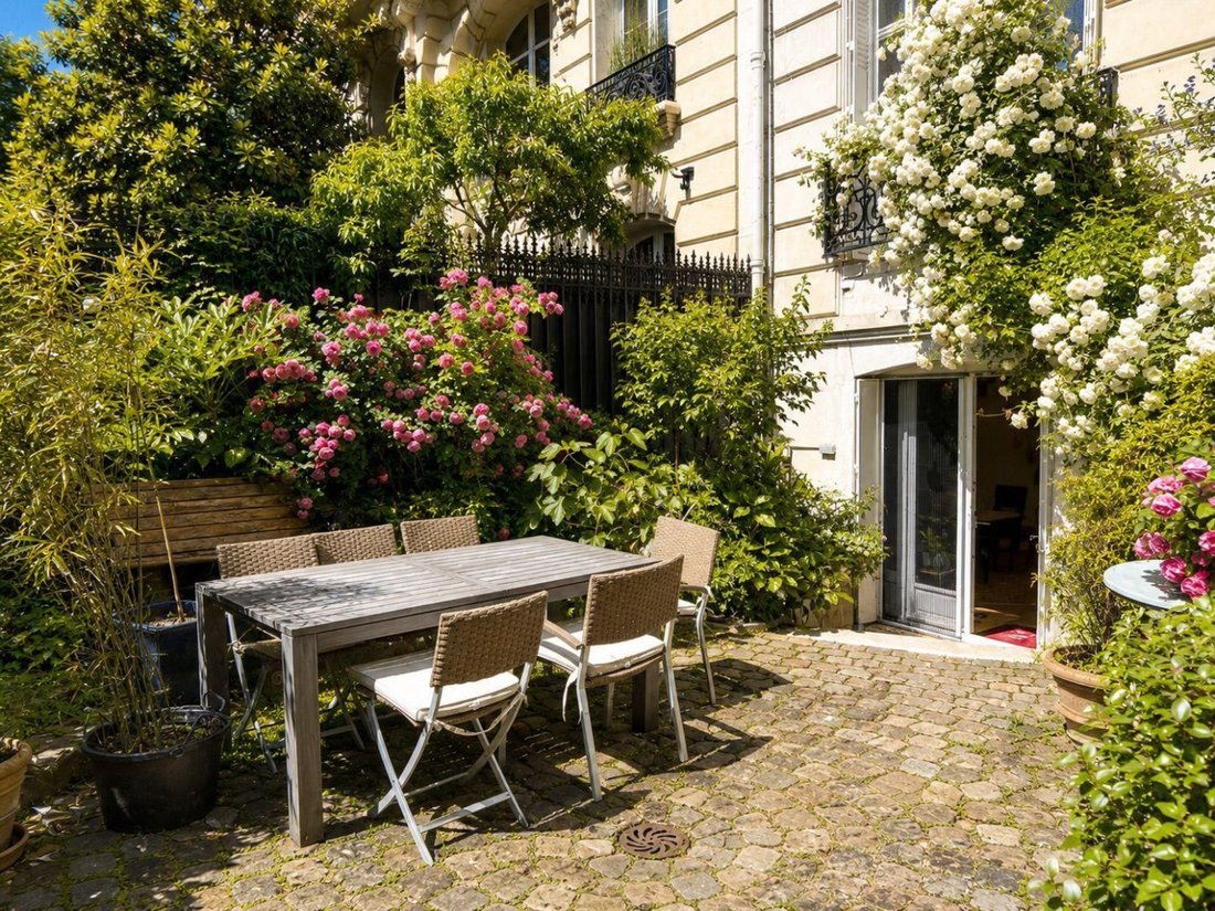 Apartment in Chaillot, Paris 16e Arrondissement, Paris 1 - 18320061
