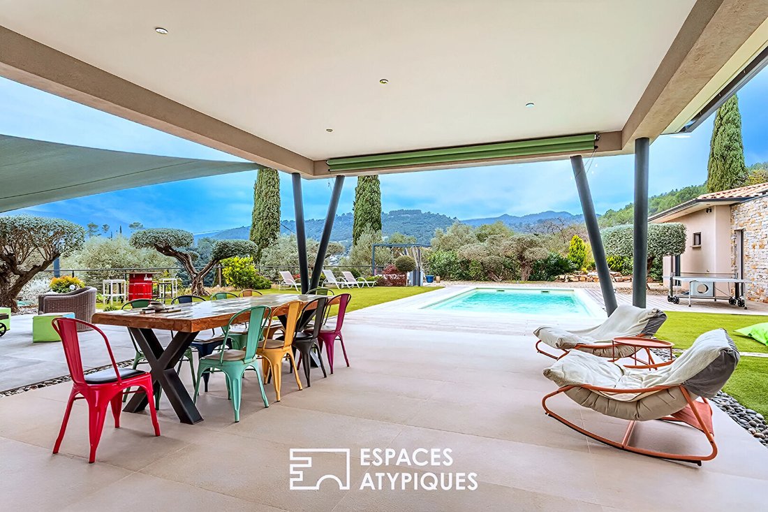 Villa in Solliès-Toucas, Provence-Alpes-Côte d'Azur, Frankreich 1 - 18323224