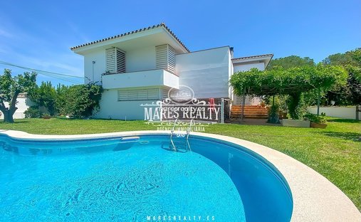 House in Lloret de Mar, Catalonia, Spain 1