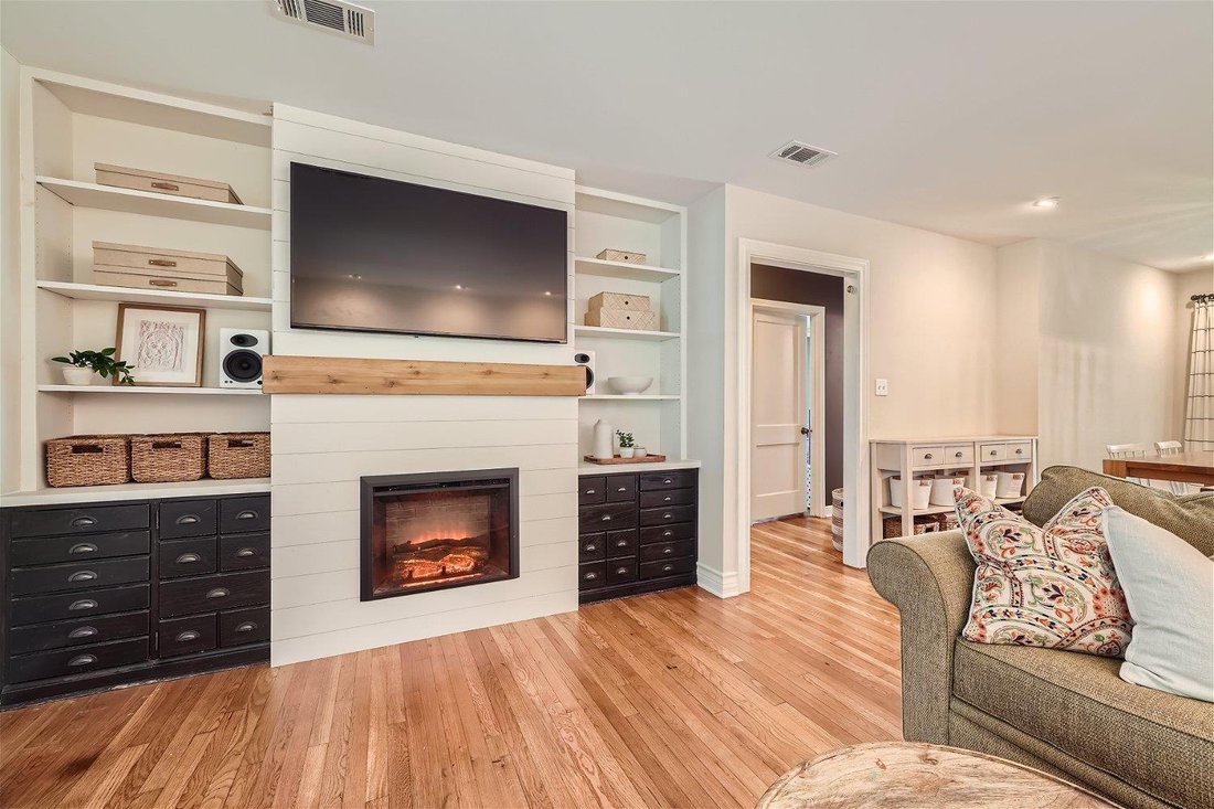 House in Austin, Texas, United States 5 - 17609909