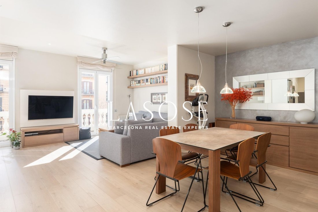 Apartment in Eixample, Barcelona, Spain 1 - 18320129
