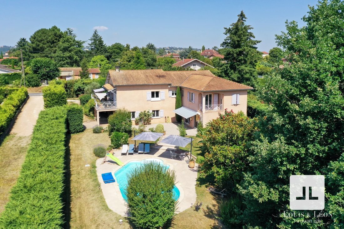 House in Saint-Bernard, Auvergne-Rhône-Alpes, France 2 - 18319854