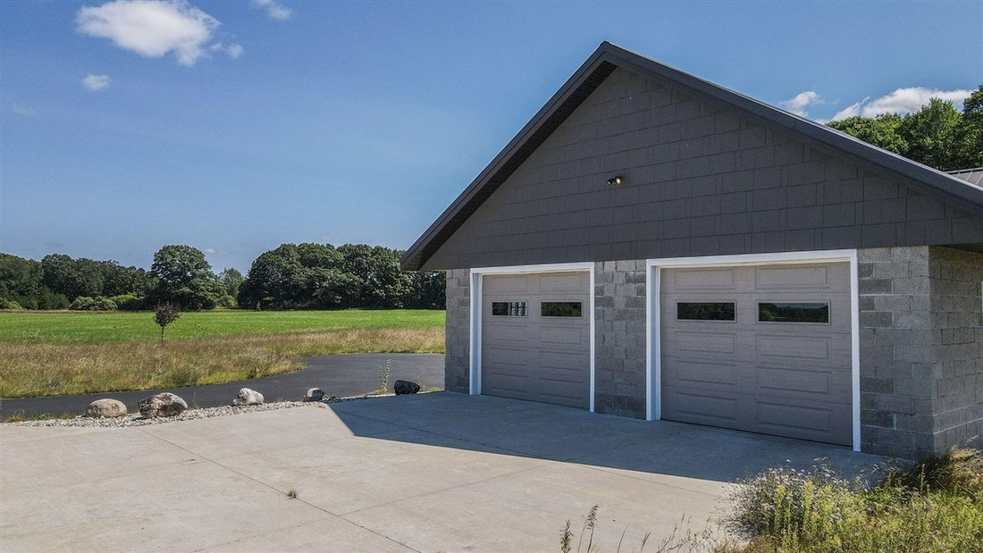 House in Brethren, Michigan, United States 5 - 18321067