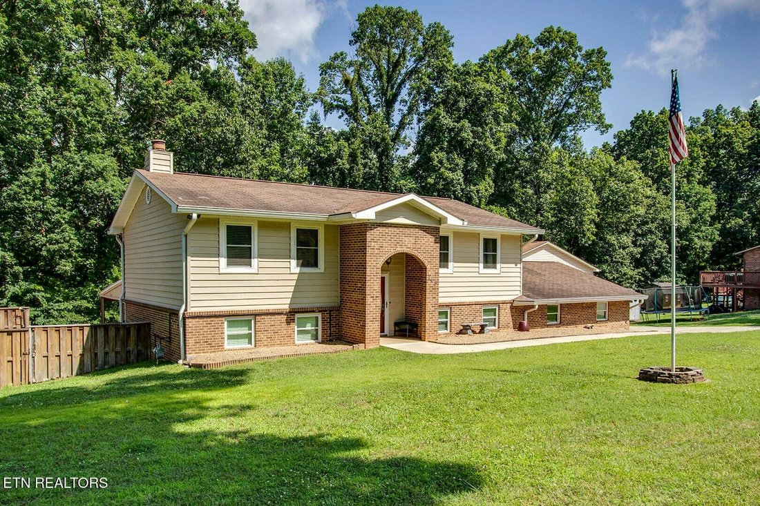 House in Harriman, Tennessee, United States 5 - 18320602