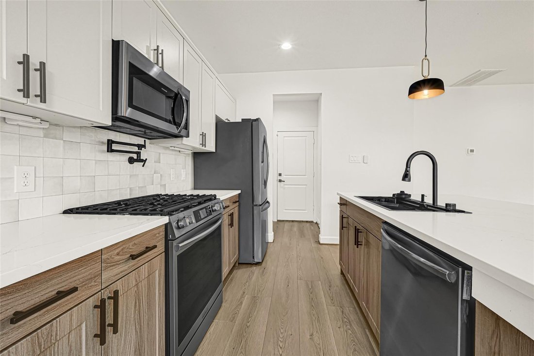House in Houston, Texas, United States 2 - 18322676