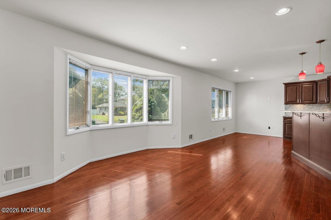 Casa a Clark, New Jersey, Stati Uniti 4 - 18318544