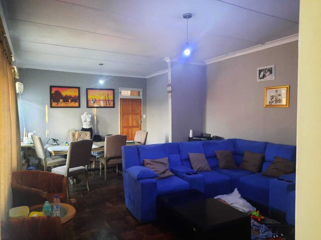Apartment in Pretoria, Gauteng, South Africa 5 - 17949732