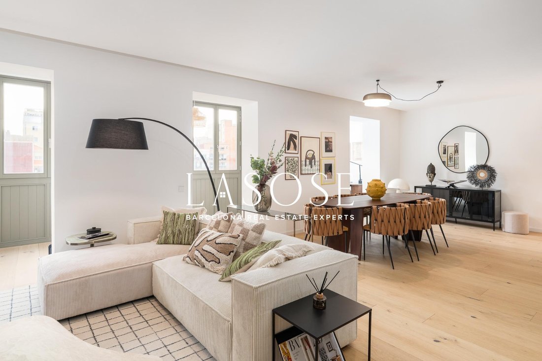 Apartment in Eixample, Barcelona, Spain 2 - 18320240