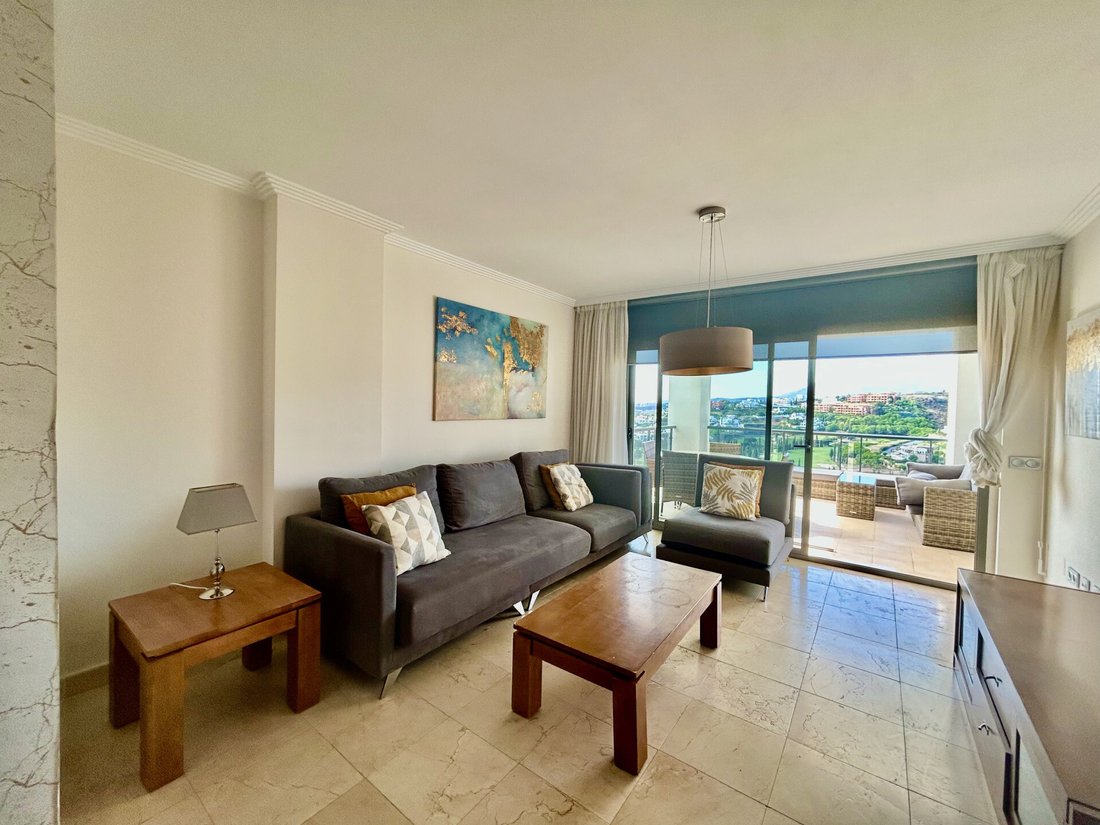 Apartment in Benahavis, Andalusia, Spain 4 - 18319246