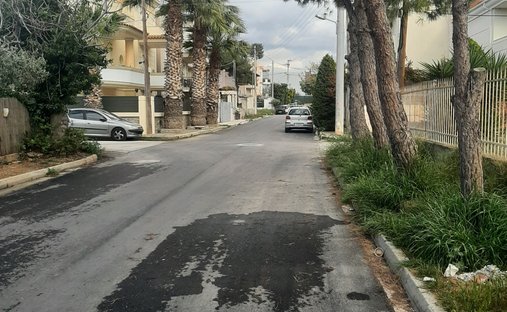 Land in Voula, Attika, Griechenland 1