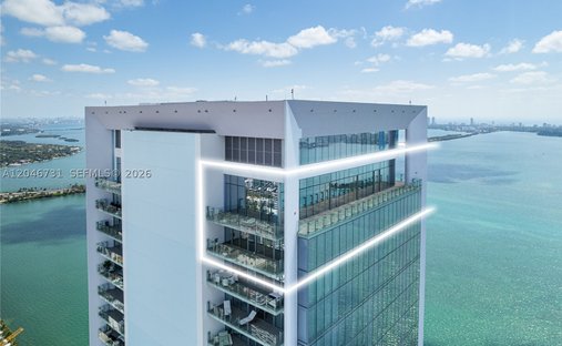 Condo in Miami, Florida, United States 1