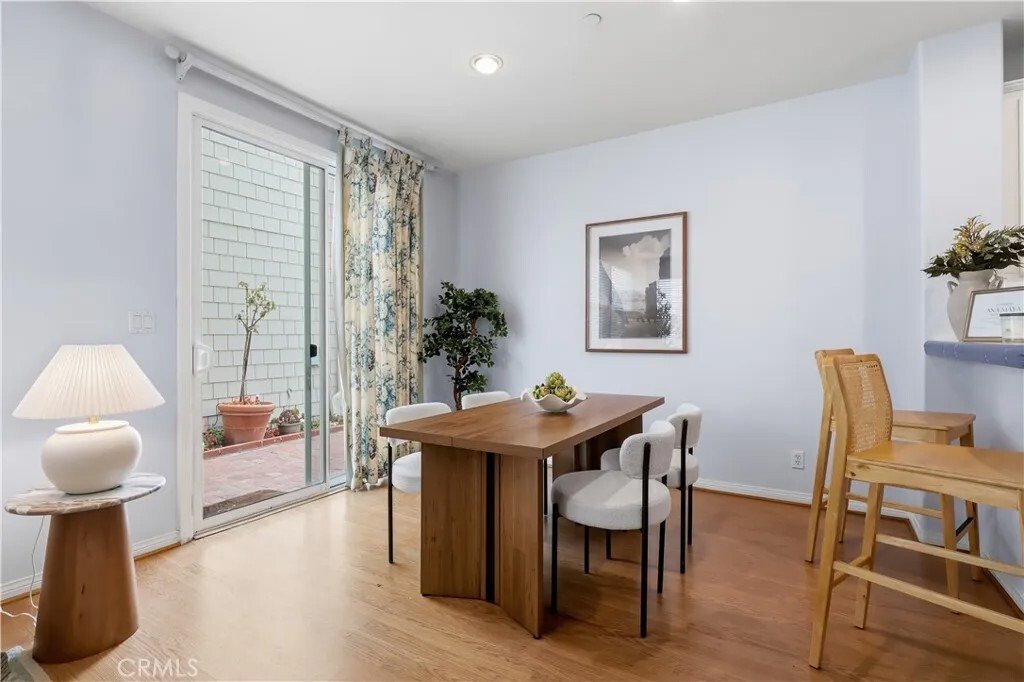 Townhouse in Los Angeles, California, United States 5 - 18321906