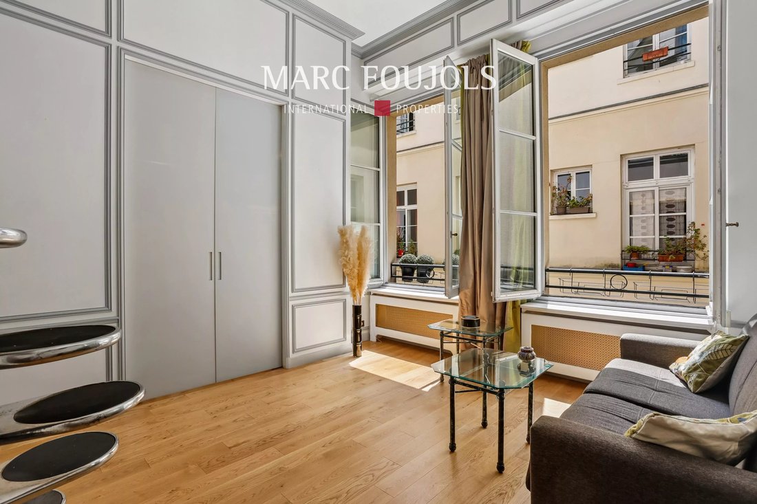 Apartment in Sainte Avoie, Paris 3e Arrondissement, Paris 5 - 18320030