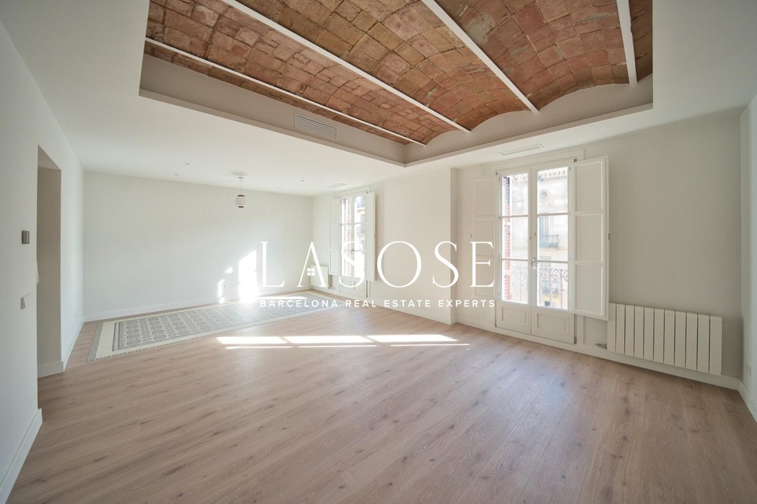 Apartment in Eixample, Barcelona, Spain 1 - 18321063