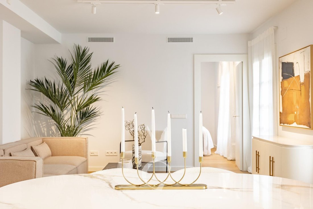 Apartment in Ciutat Vella, Barcelona, Spain 5 - 18318843