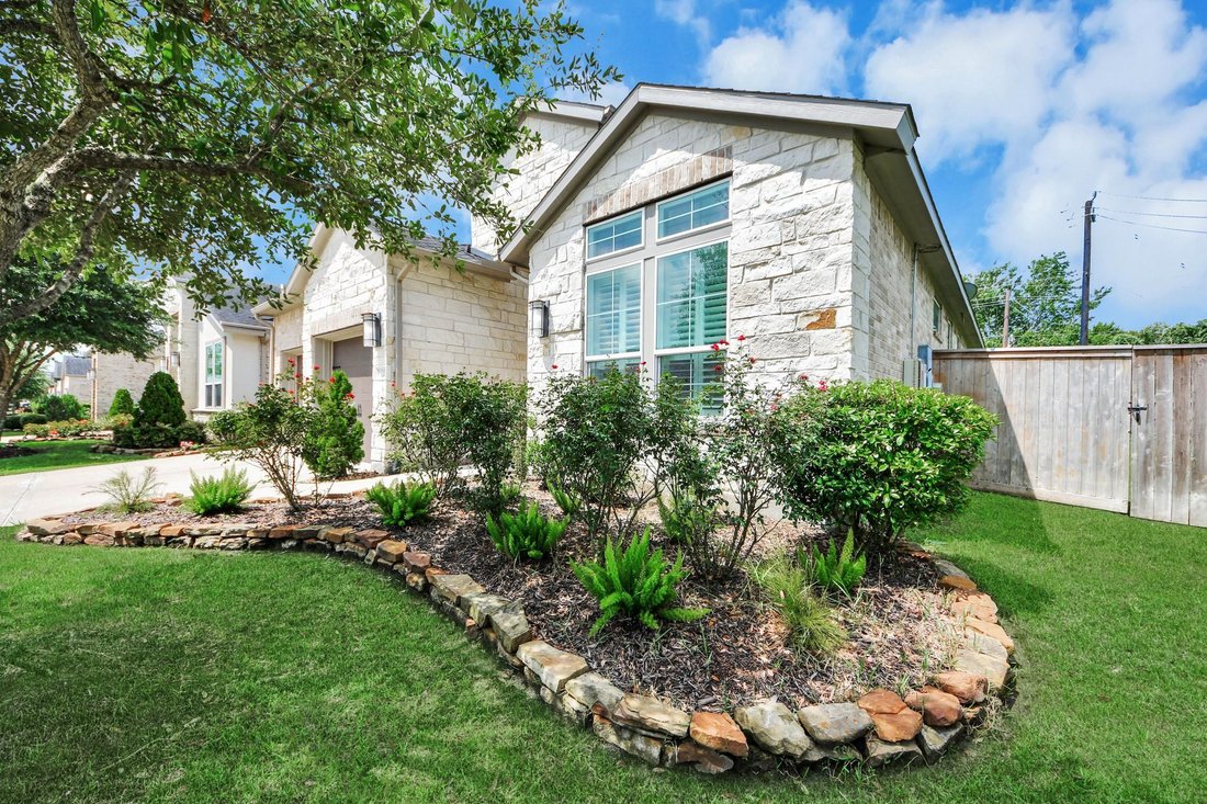 House in Houston, Texas, United States 3 - 18322684