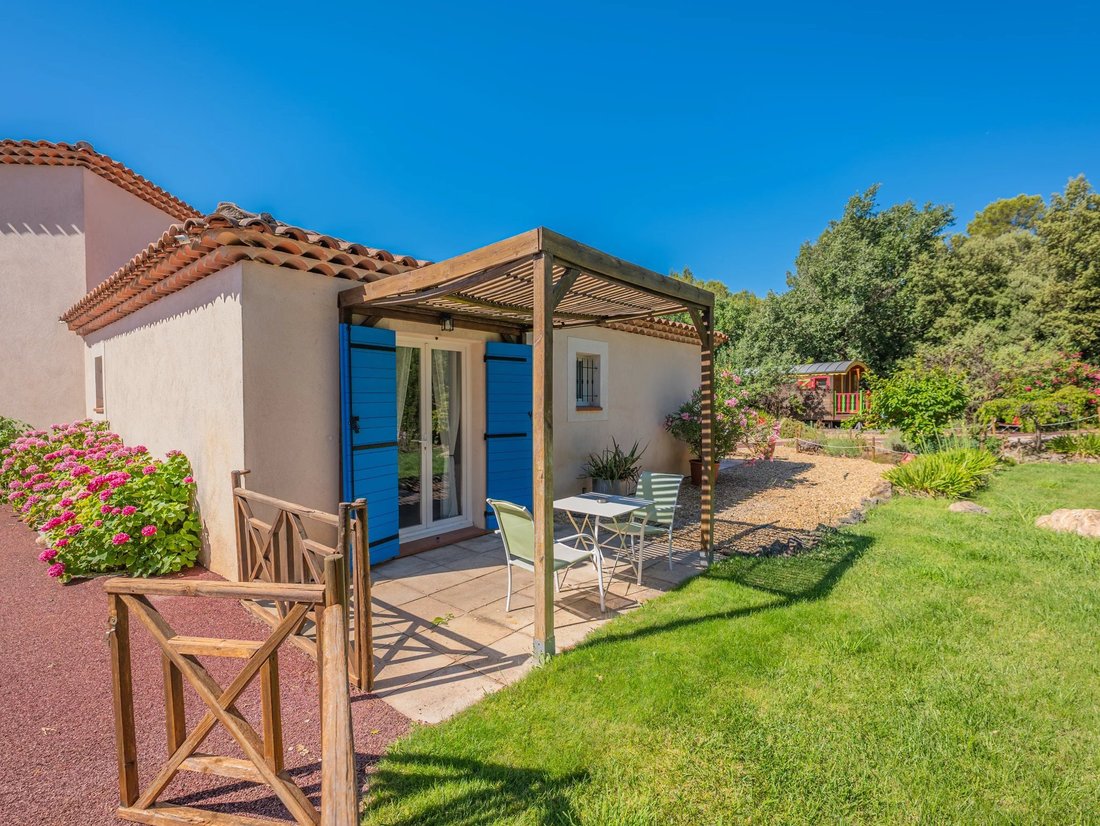 Villa in Ouest, Lorgues, France 5 - 18319758