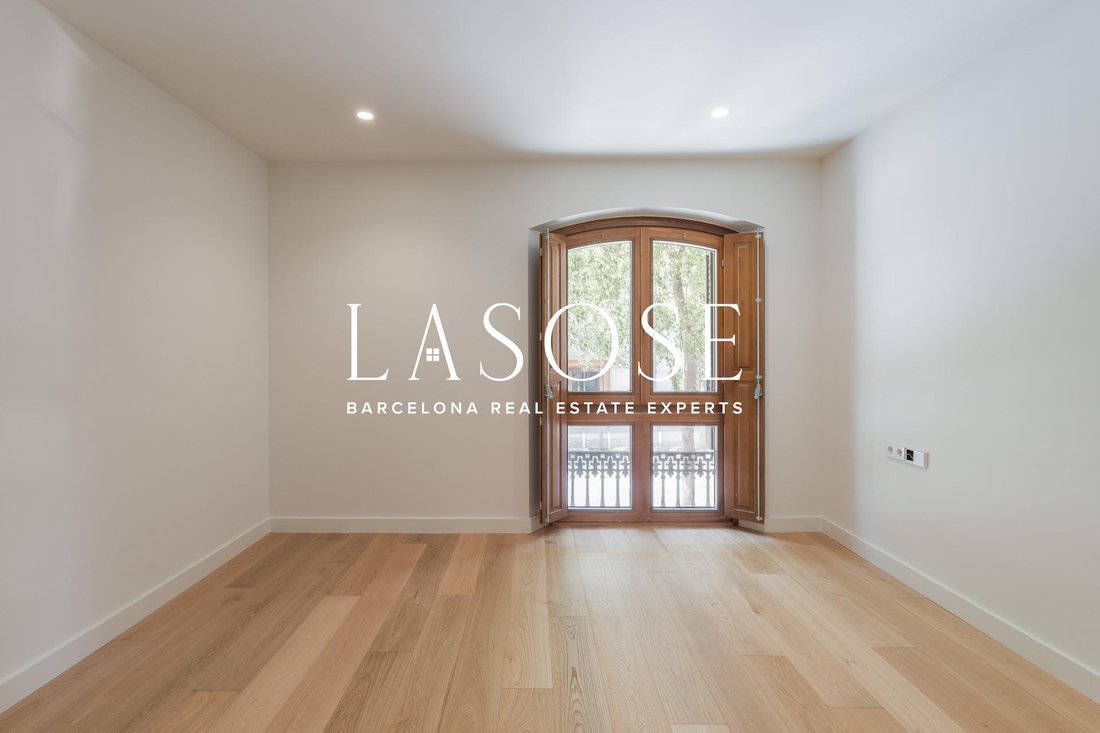 Apartment in Eixample, Barcelona, Spain 5 - 18319548