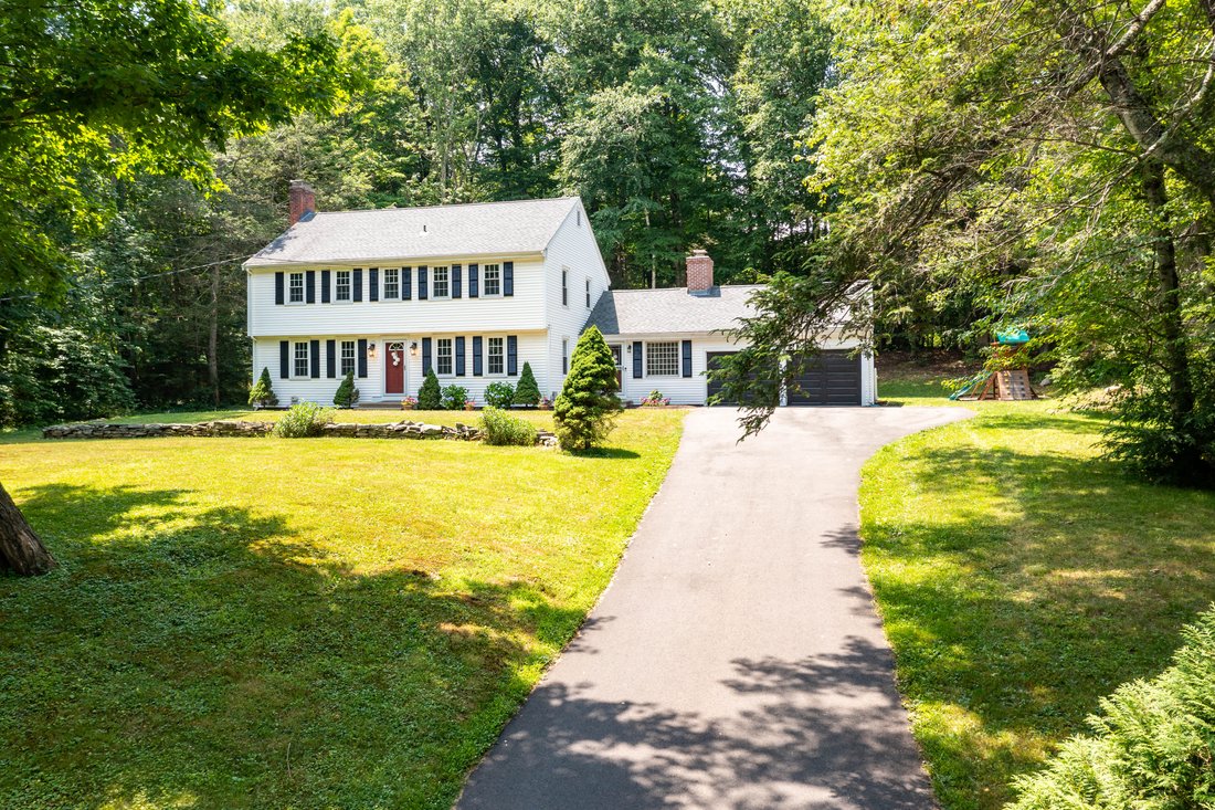 House in Avon, Connecticut, United States 2 - 18319472