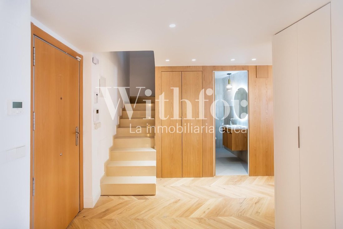 Apartment in Eixample, Barcelona, Spain 4 - 18300555