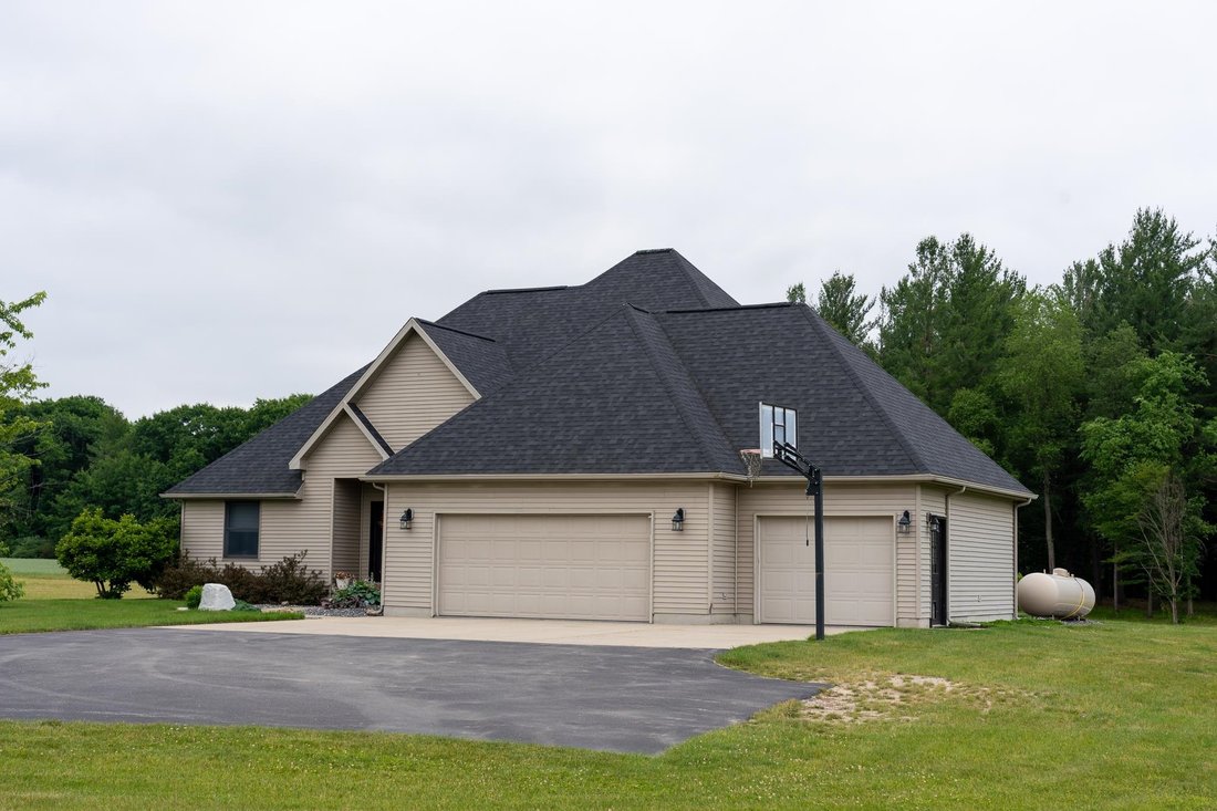 House in Mount Pleasant, Michigan, United States 2 - 18321103