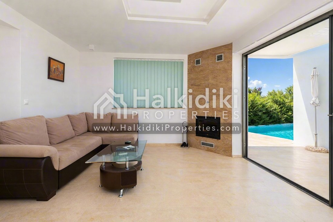 Villa in Pallini Municipal Unit, Macedonia and Thrace, Greece 3 - 12267658