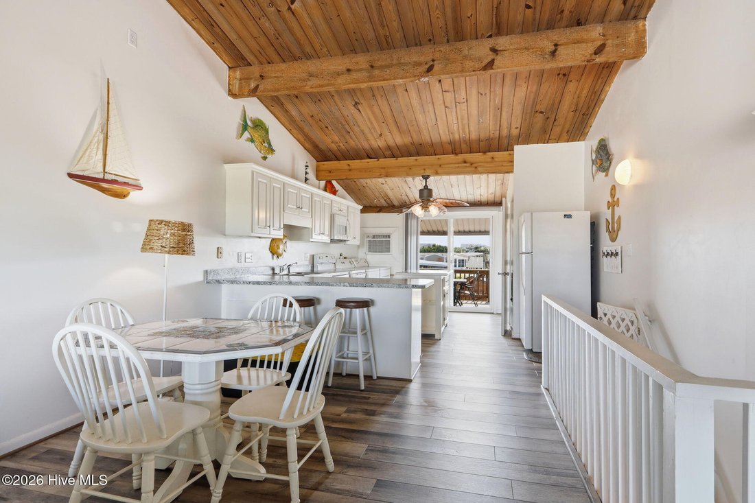 Townhouse in Atlantic Beach, North Carolina, United States 5 - 18318935