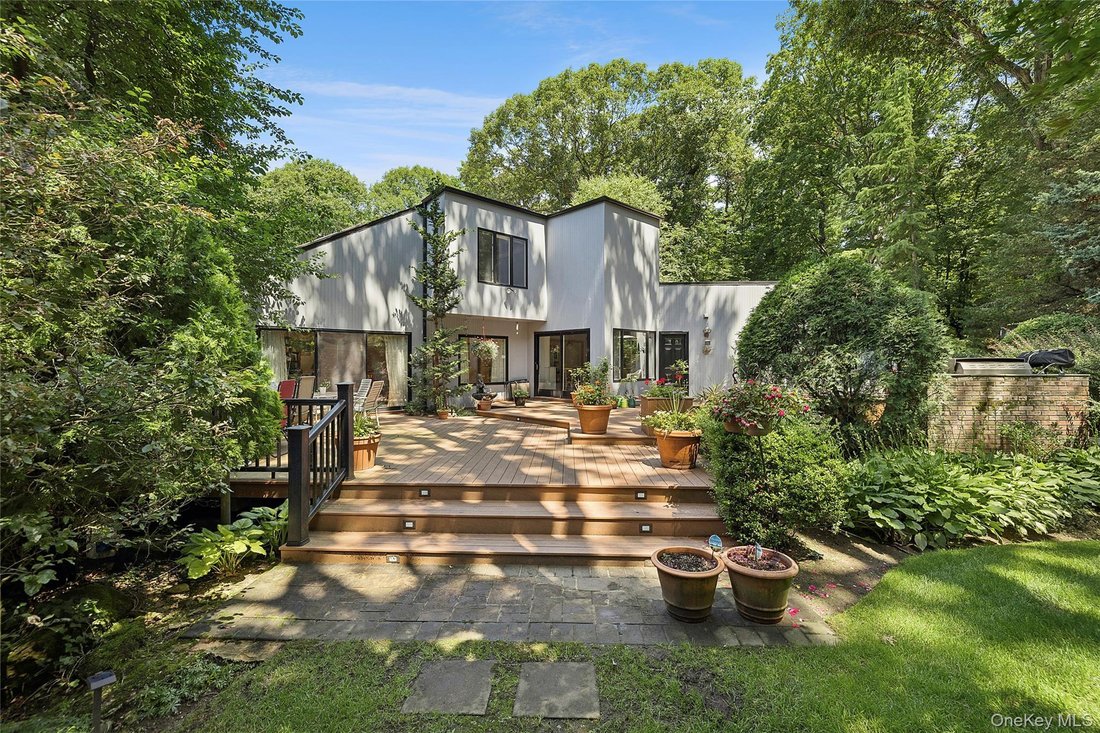 House in Locust Valley, New York, United States 3 - 18322880