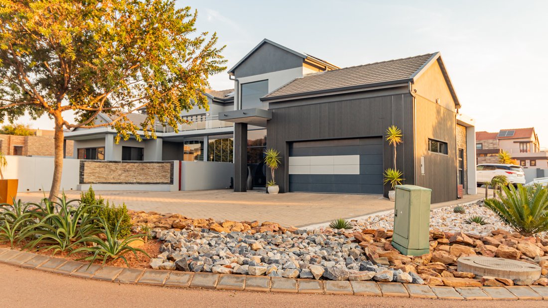 Country House in Mooikloof Glen, Gauteng, South Africa 3 - 18150617