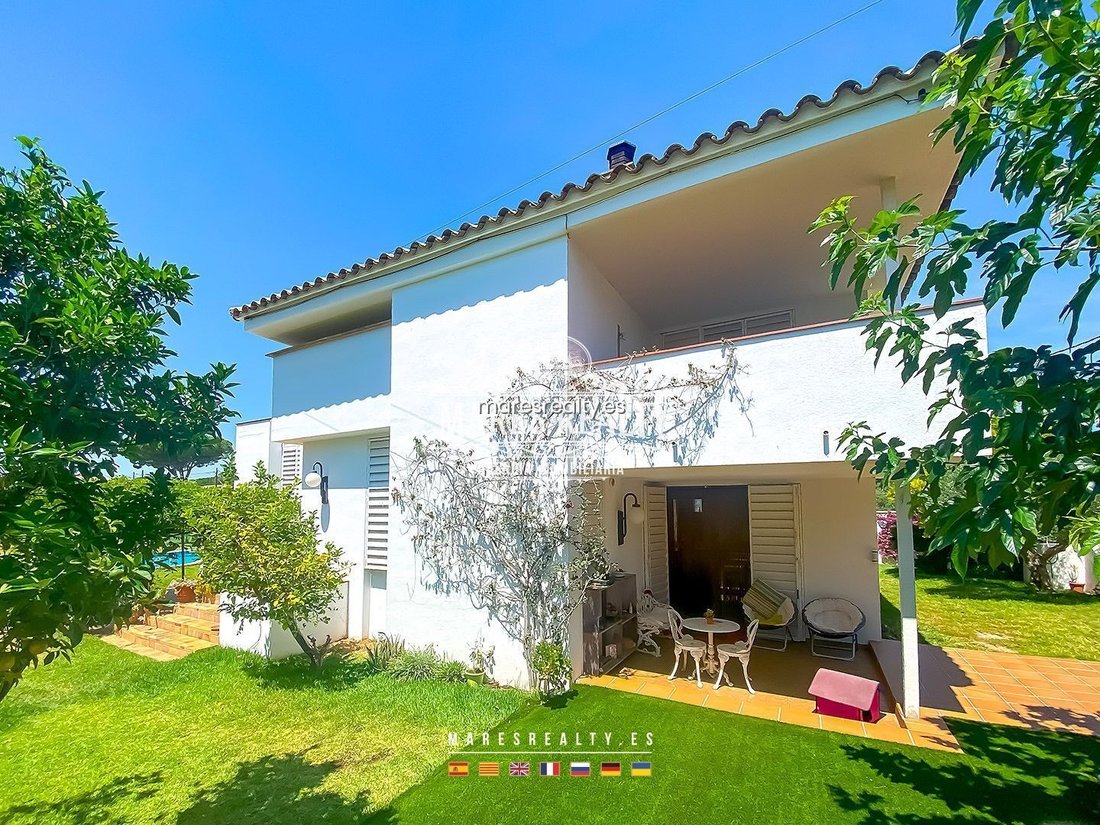 House in Lloret de Mar, Catalonia, Spain 5 - 18319657