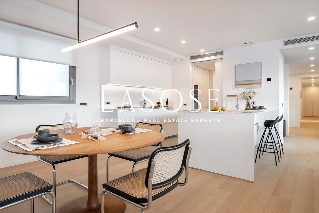 Apartment in Eixample, Barcelona, Spain 4 - 18319040