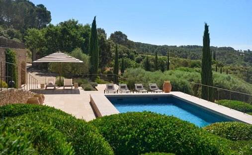 Villa a Entrecasteaux, Provenza-Alpi-Costa Azzurra, Francia 1