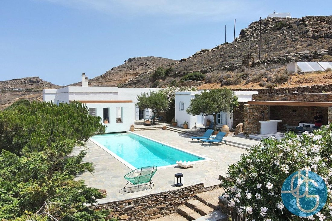 Villa in Tinos, Aegean, Greece 2 - 18318220