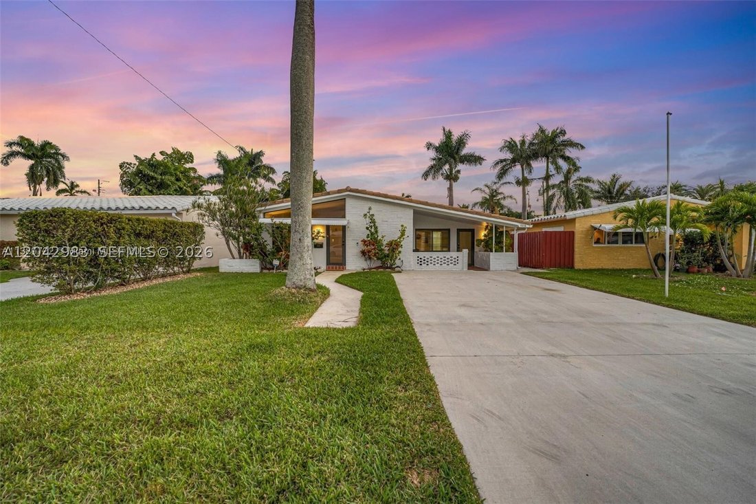 House in Hollywood, Florida, United States 3 - 18321829