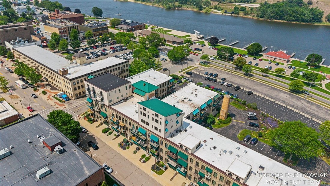 Condo in Grand Haven, Michigan, United States 4 - 18321101