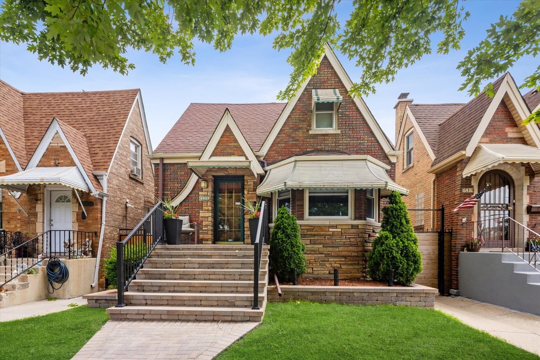 House in Chicago, Illinois, United States 1 - 18322462