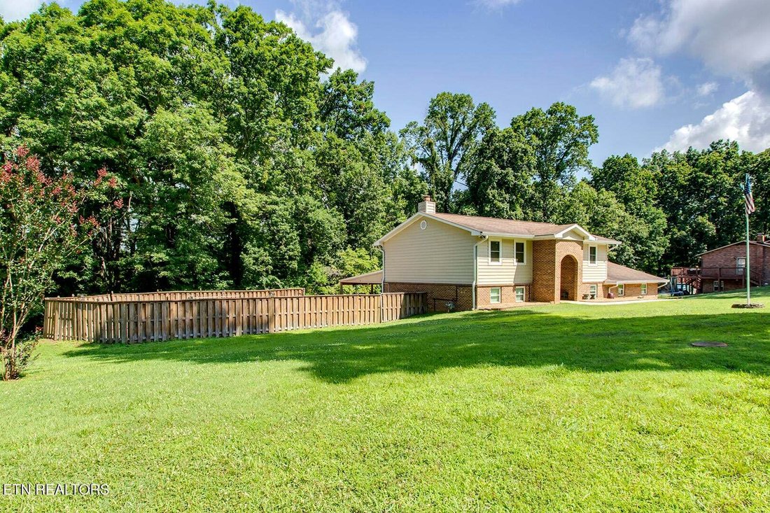 House in Harriman, Tennessee, United States 3 - 18320602