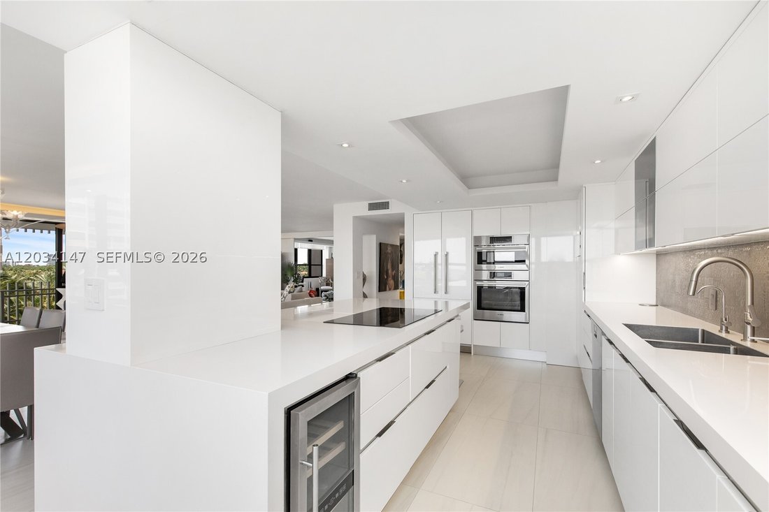 Condo in Miami, Florida, United States 4 - 18160135